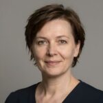 Портрет Алины Волковой, эксперта по маркетингу для онлайн-школ дизайна от агентства Селадо Медиа