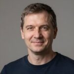 Портрет Марка Левина, эксперта по маркетингу для онлайн-школ дизайна от агентства Селадо Медиа