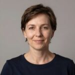Портрет Елены Соколовой, клиента агентства Селадо Медиа по маркетингу для онлайн-школ дизайна
